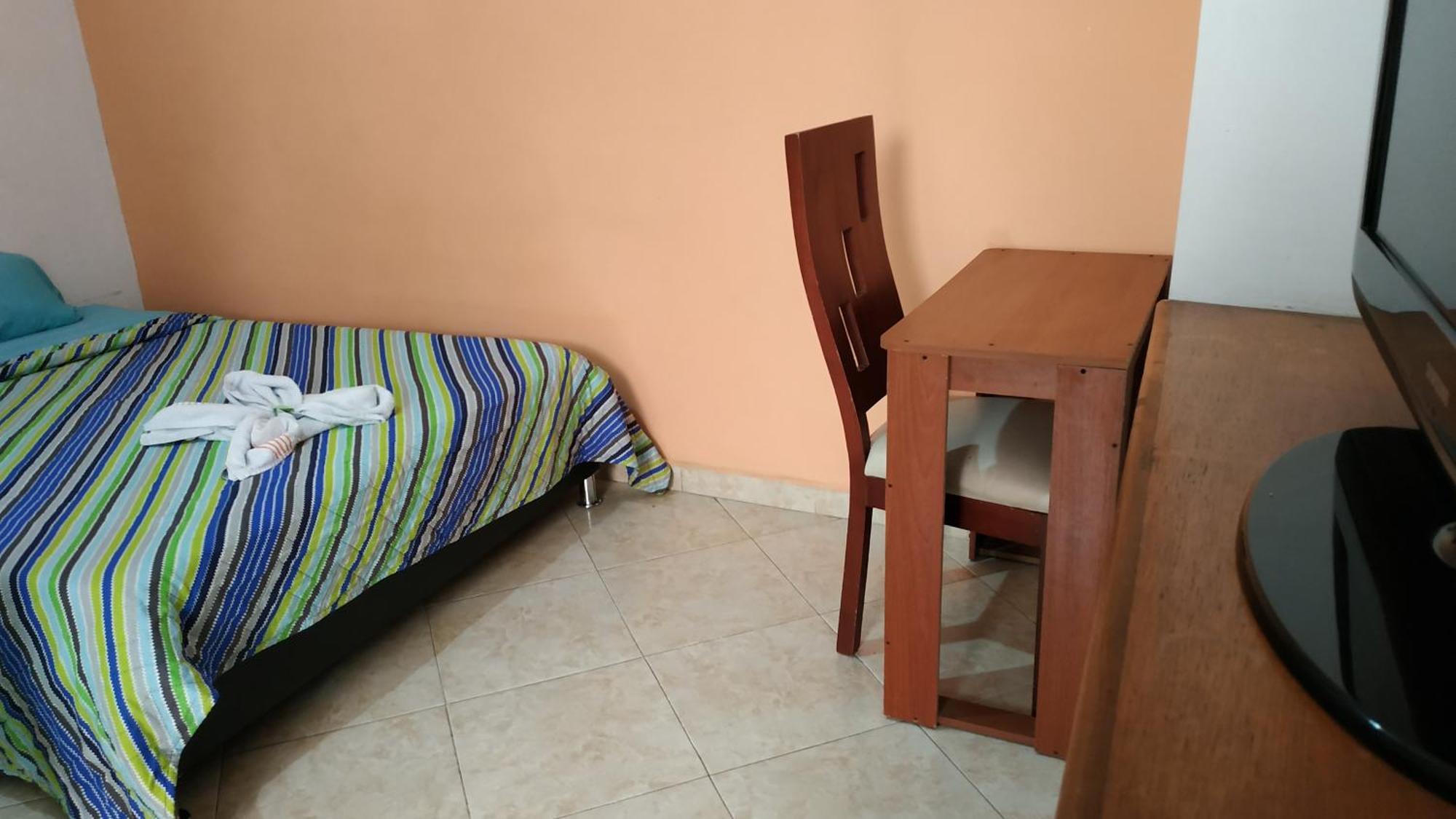 Hotel Dorado Real Fusagasuga Bilik gambar